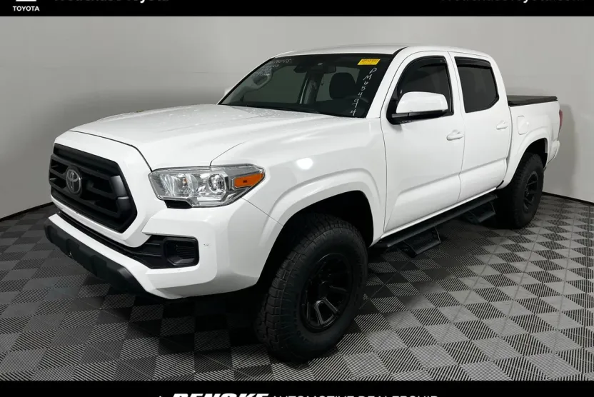 2023 Toyota Tacoma SR photo 1