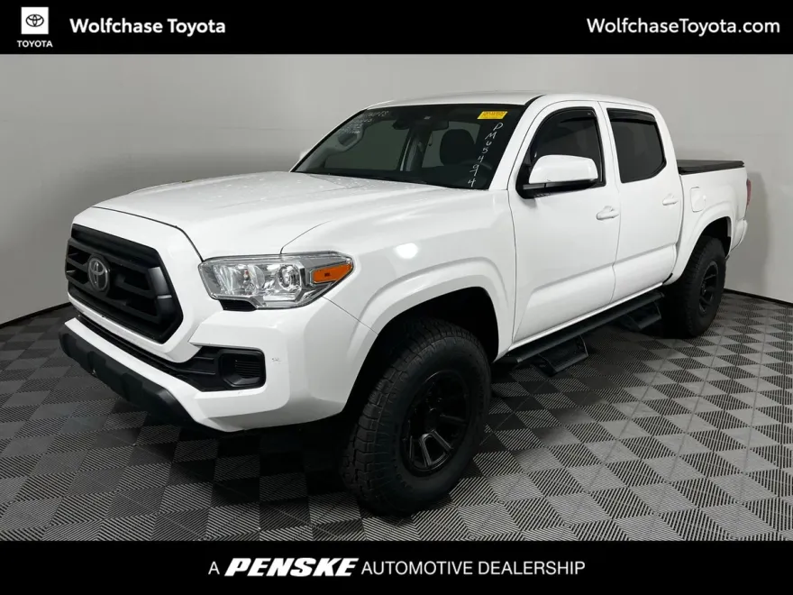 2023 Toyota Tacoma SR photo 1