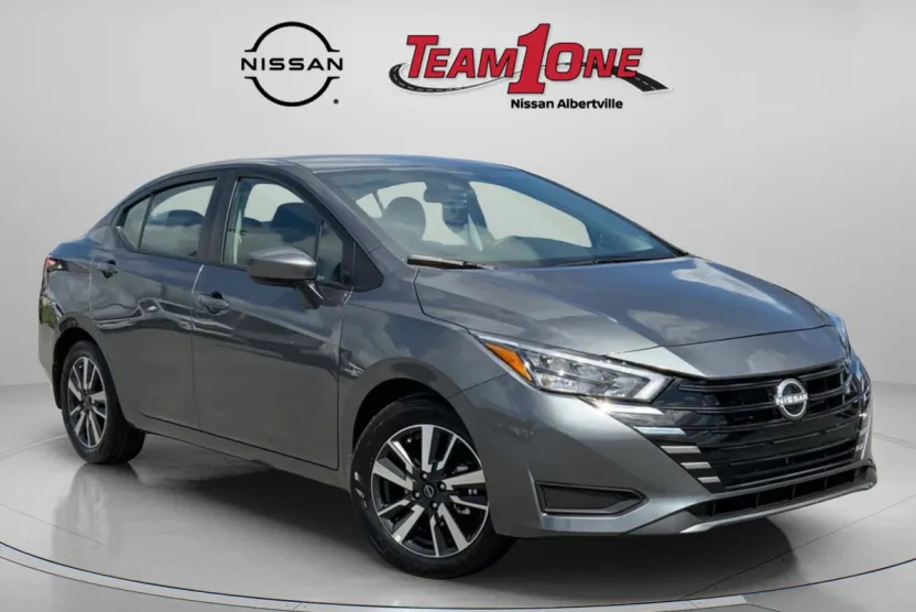 2025 Nissan Versa SV photo 1