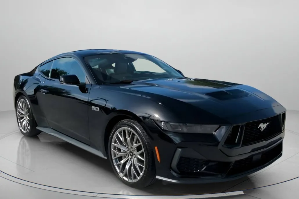 2025 Ford Mustang GT Premium photo 1