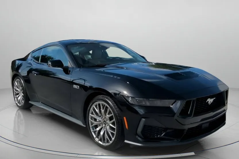 2025 Ford Mustang GT Premium photo 1