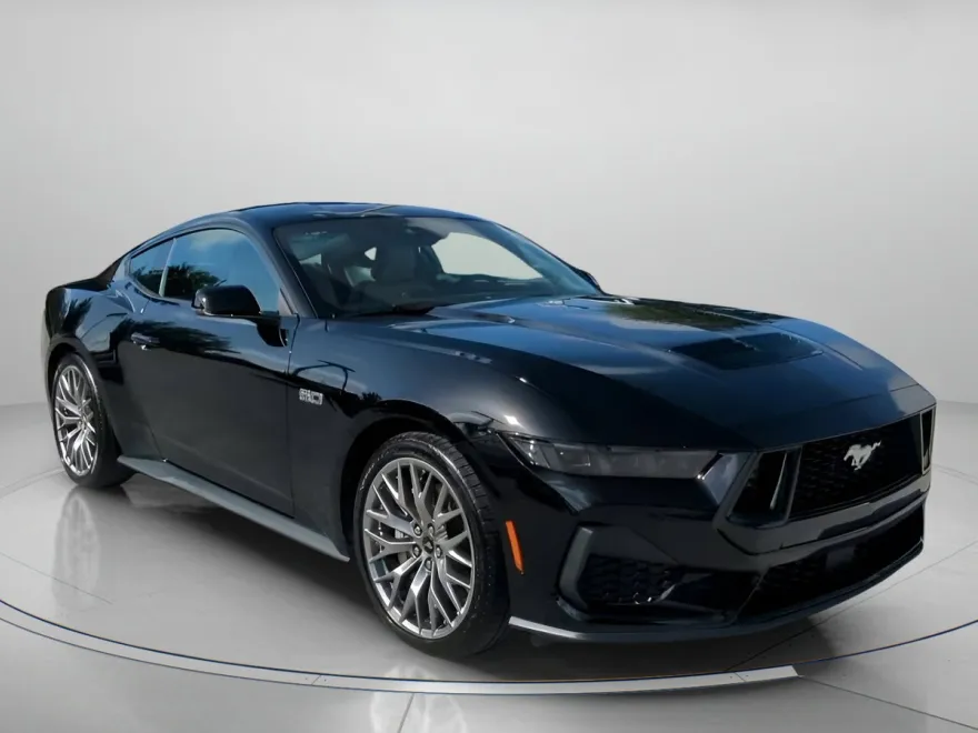 2025 Ford Mustang GT Premium photo 1