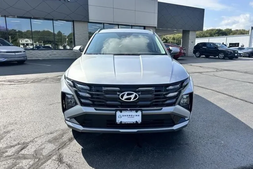 2026 Hyundai Tucson SEL photo 1