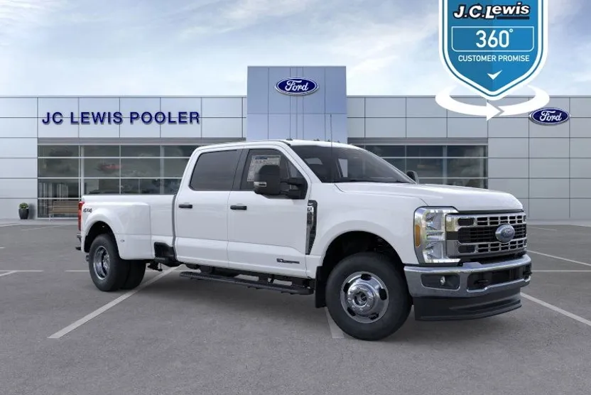 2026 Ford F-350 XLT photo 1