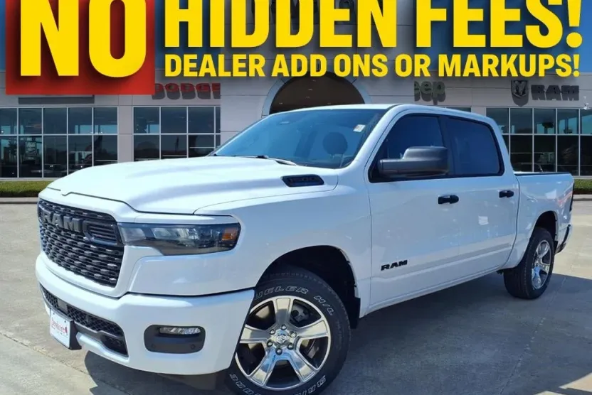 2025 Ram 1500 Tradesman photo 1