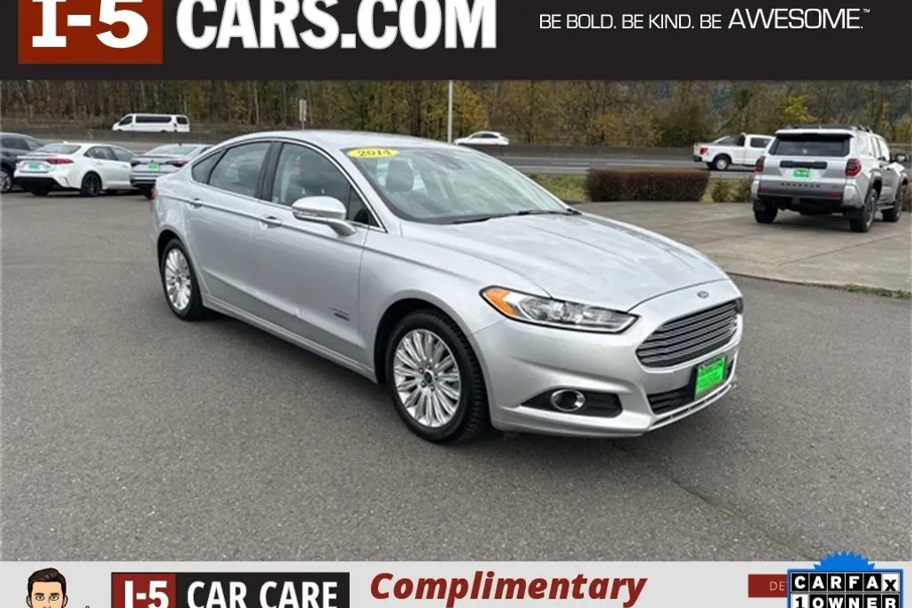 2014 Ford Fusion Energi SE photo 1