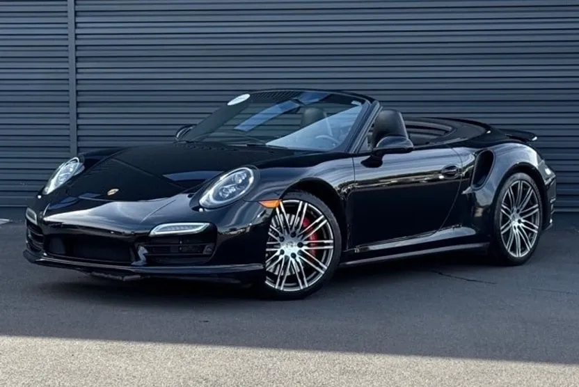 2016 Porsche 911 Turbo Cabriolet photo 1