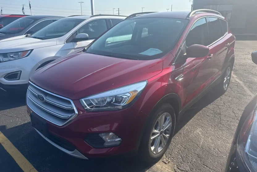 2017 Ford Escape SE photo 1