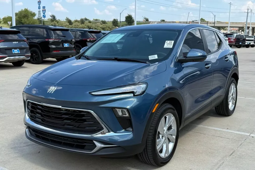 2025 Buick Encore GX Preferred photo 1