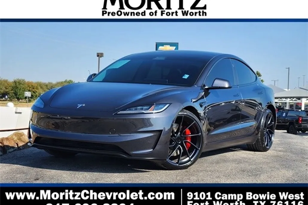 2024 Tesla Model 3 Performance photo 1