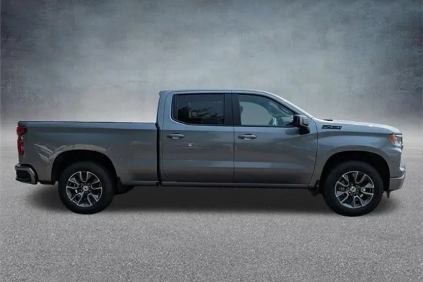 2026 Chevrolet Silverado 1500 RST photo 1