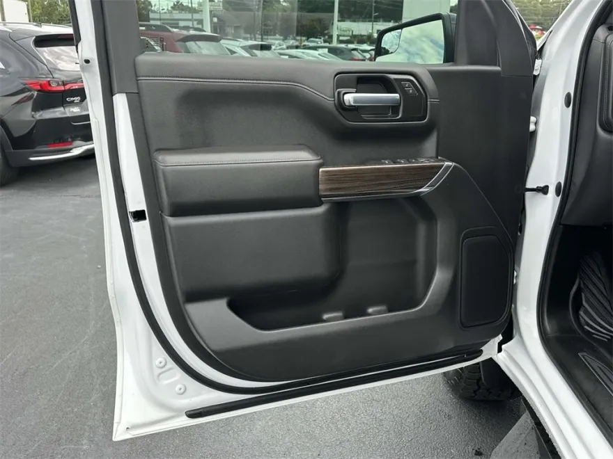 2021 Chevrolet Silverado 1500 LT Trail Boss photo 1