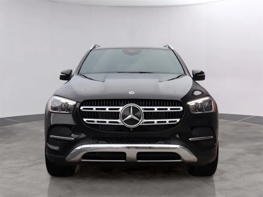 2025 Mercedes Benz GLE 450 4MATIC photo 1