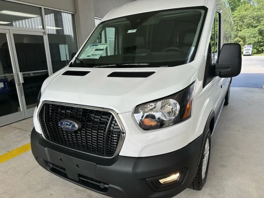 2025 Ford Transit Cargo Van photo 1