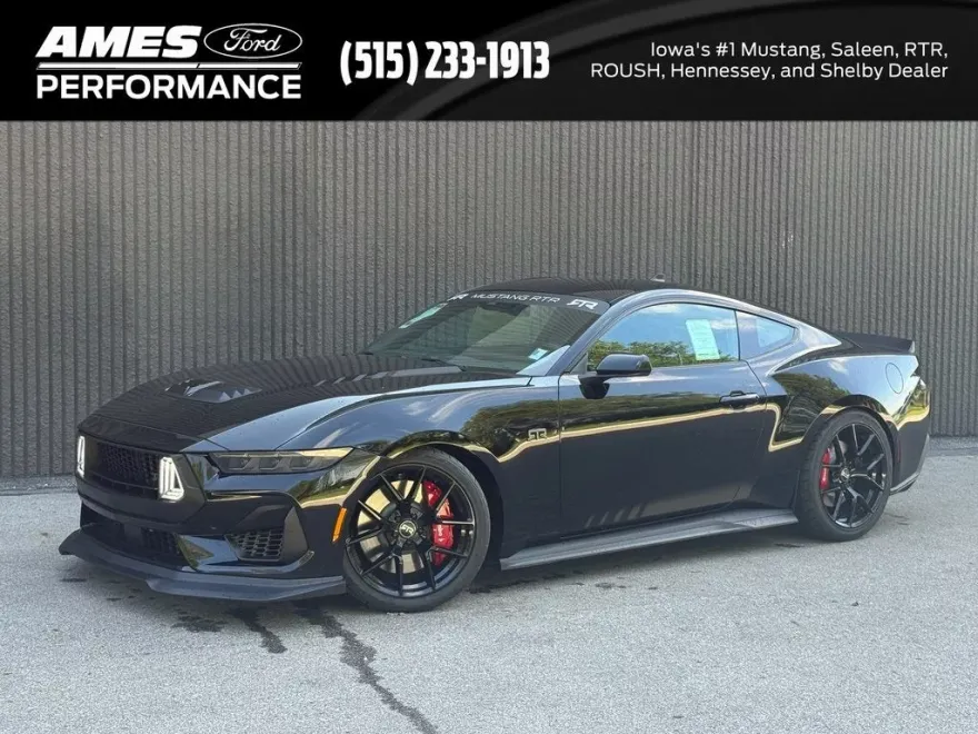2025 Ford Mustang GT photo 1