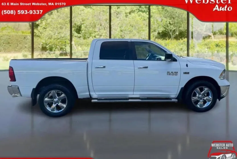 2018 Ram 1500 SLT photo 1