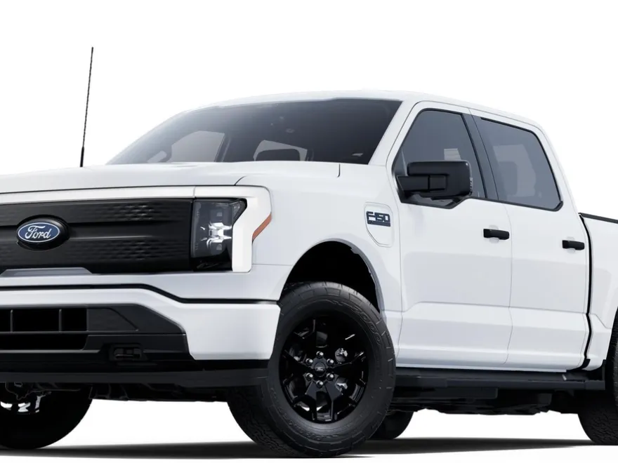 2025 Ford F-150 Lightning XLT photo 1