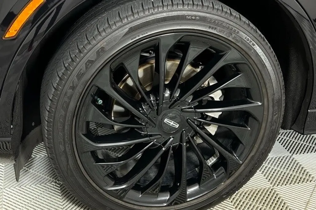 2024 Lincoln Aviator Reserve photo 1