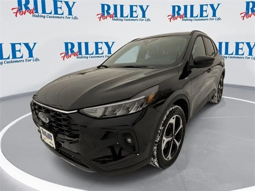 2025 Ford Escape Hybrid ST-Line Select photo 1