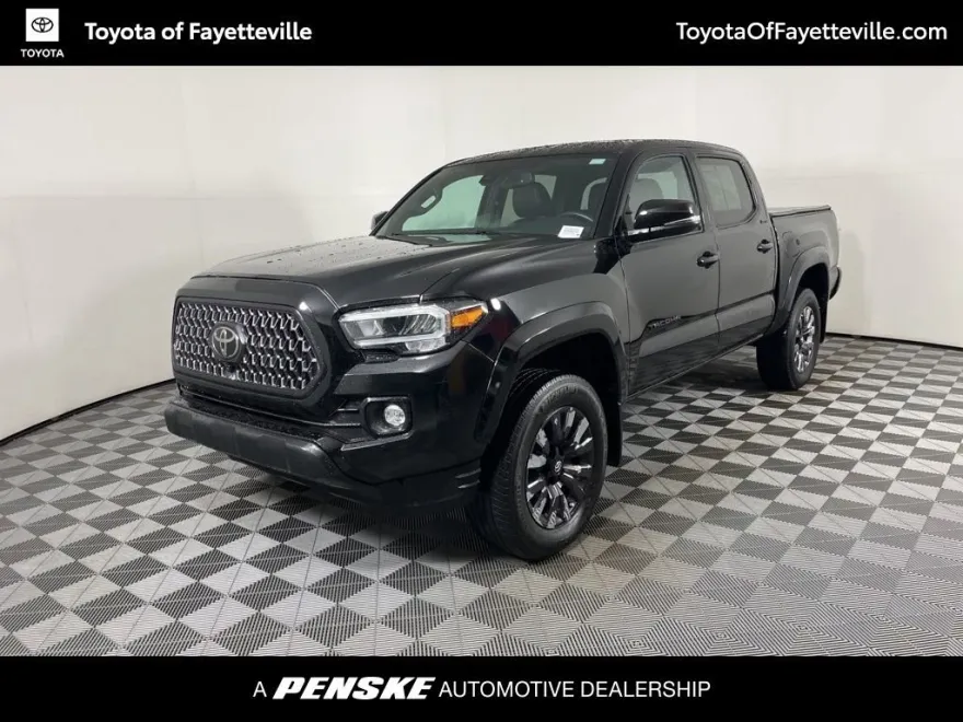 2023 Toyota Tacoma Limited photo 1