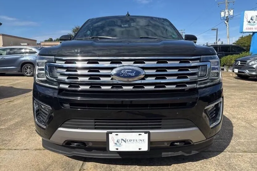 2018 Ford Expedition MAX Limited photo 1
