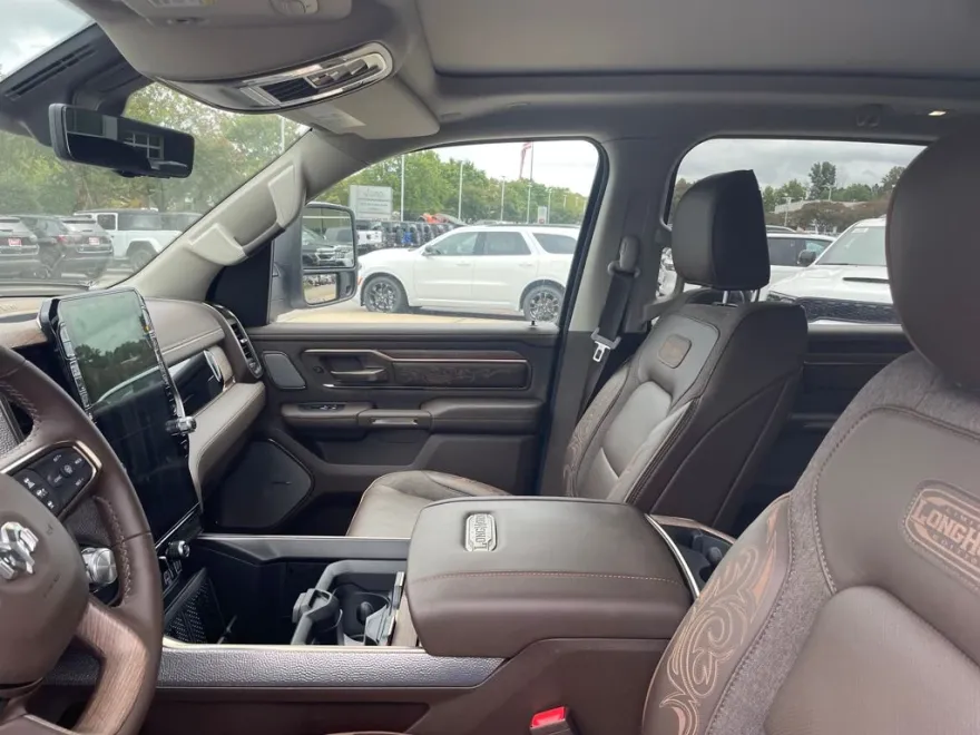 2026 Ram 1500 Limited photo 1