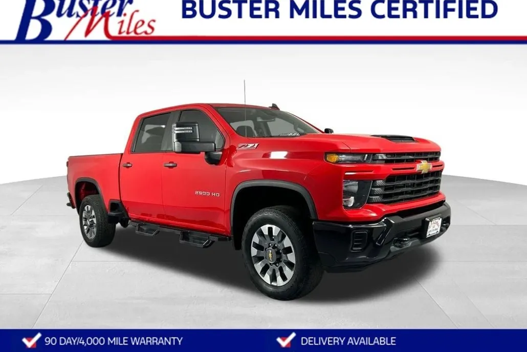 2024 Chevrolet Silverado 2500HD Custom photo 1