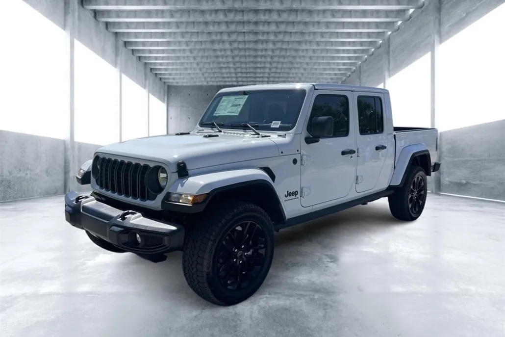 2025 Jeep Gladiator Sport photo 1