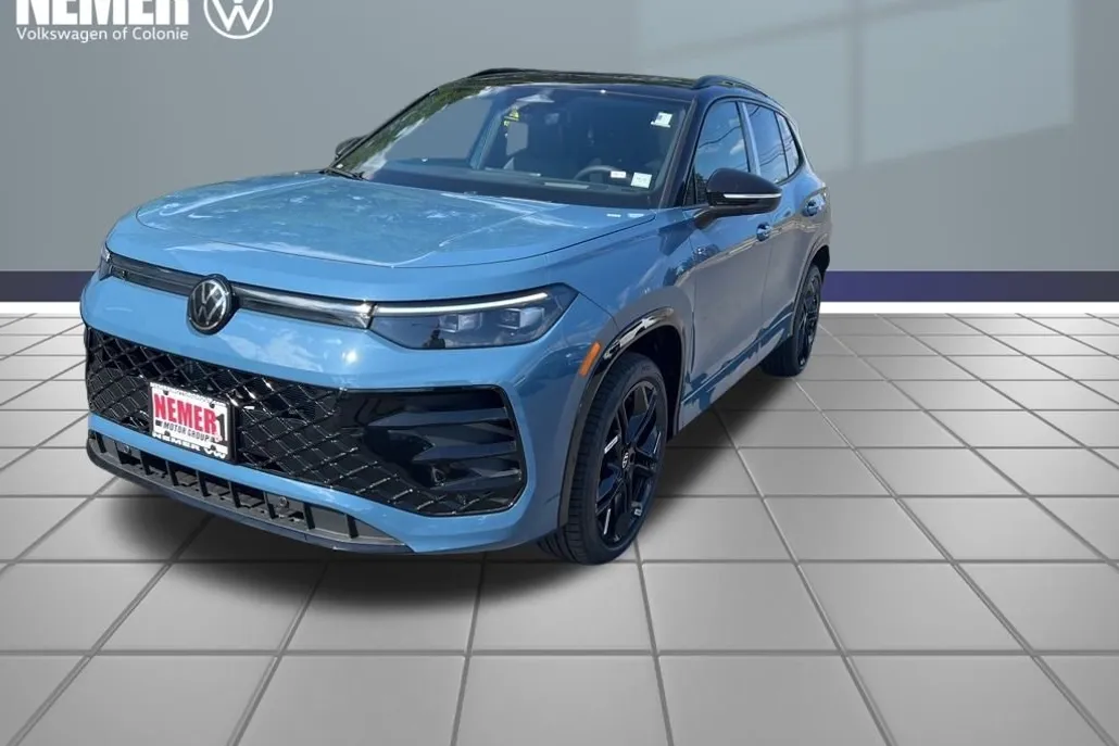 2025 Volkswagen Tiguan SE R-Line Black photo 1