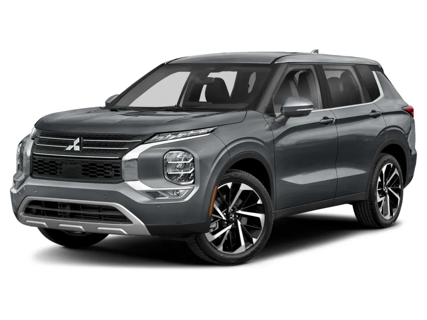 2024 Mitsubishi Outlander SE photo 1