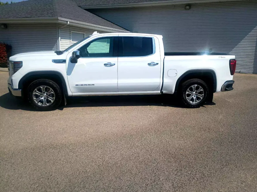 2023 Gmc Sierra 1500 SLT photo 1