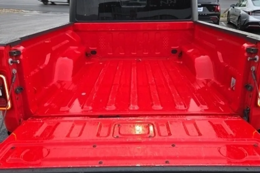 2021 Jeep Gladiator Altitude photo 1