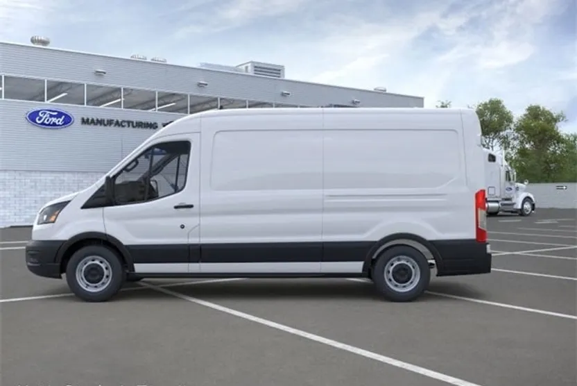 2025 Ford Transit photo 1