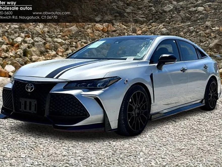2020 Toyota Avalon TRD photo 1