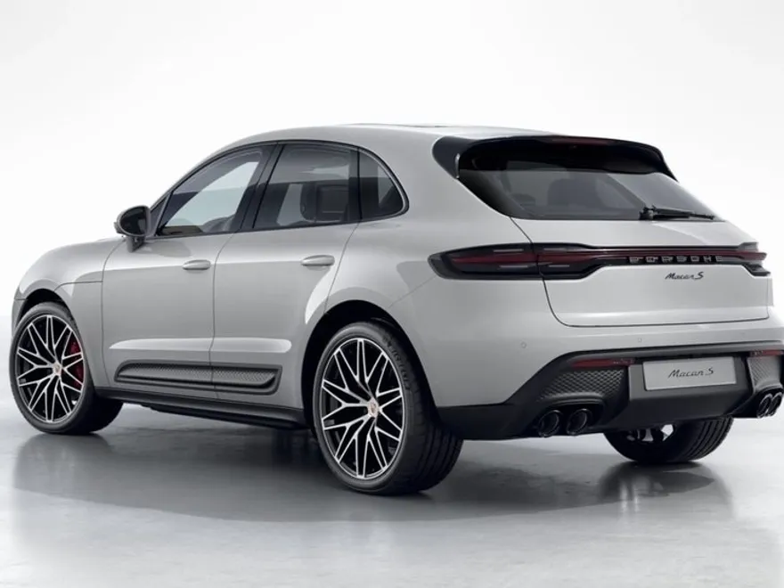 2026 Porsche Macan S photo 1
