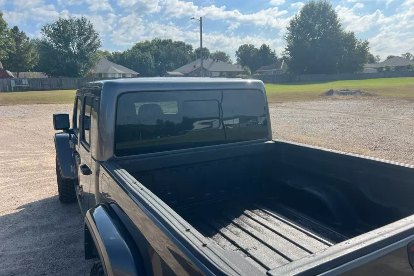 2021 Jeep Gladiator Mojave photo 1