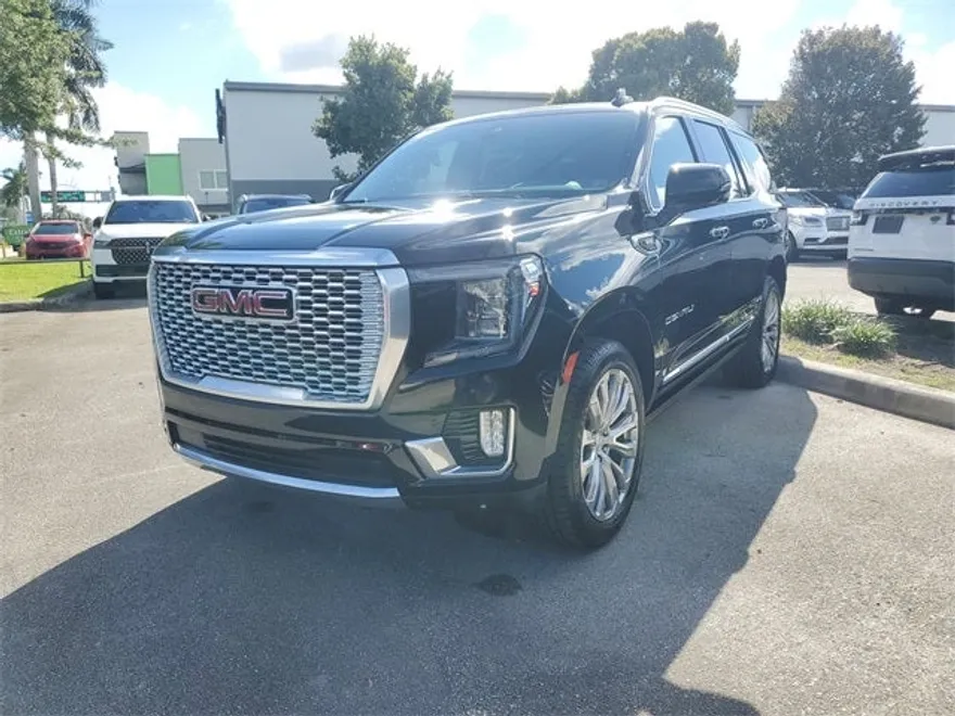 2022 Gmc Yukon Denali photo 1