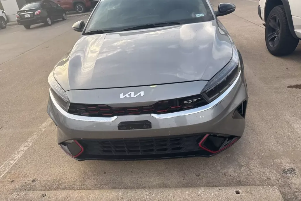2022 Kia Forte GT photo 1