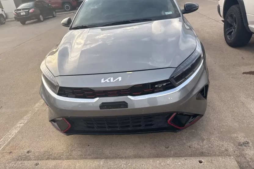 2022 Kia Forte GT photo 1