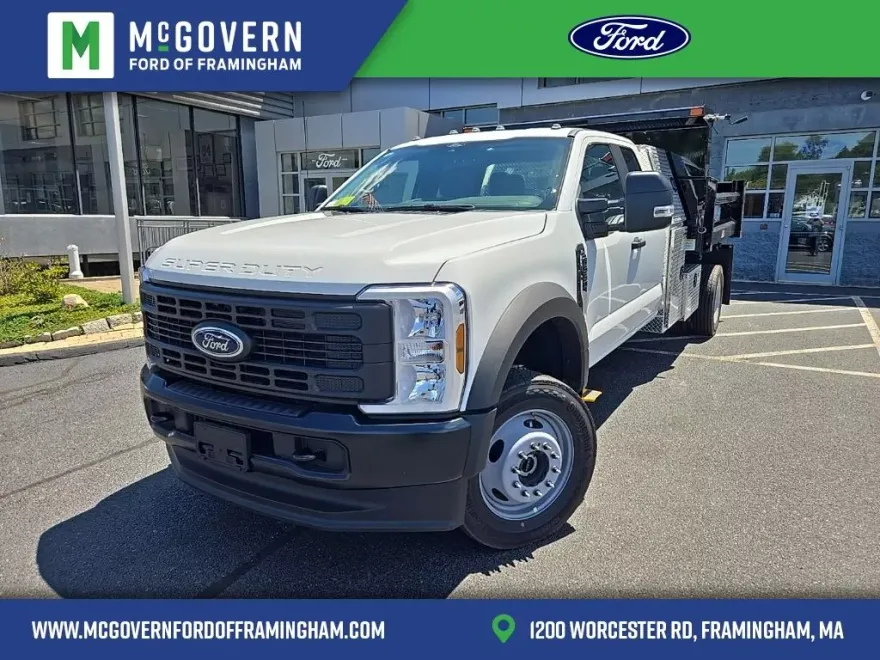 2025 Ford F-550 XL photo 1
