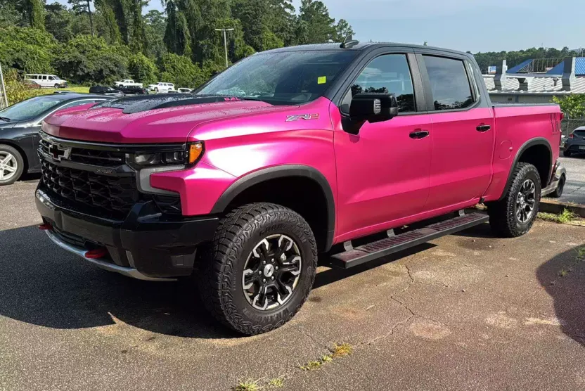 2023 Chevrolet Silverado 1500 ZR2 photo 1