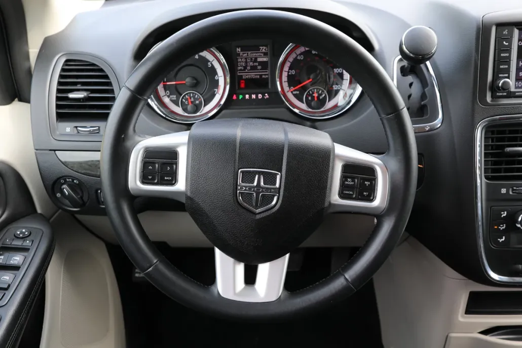 2018 Dodge Grand Caravan SE photo 1