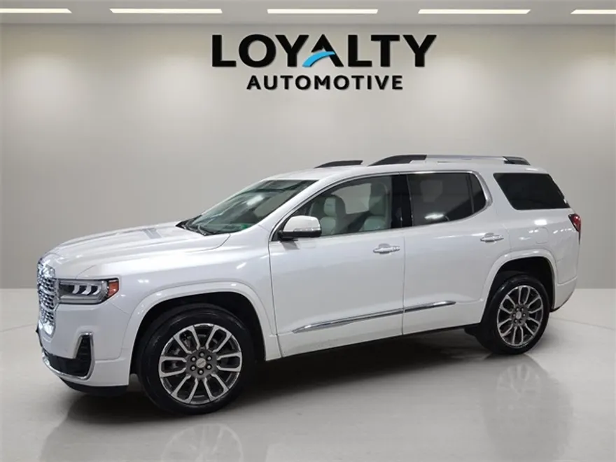 2022 Gmc Acadia Denali photo 1