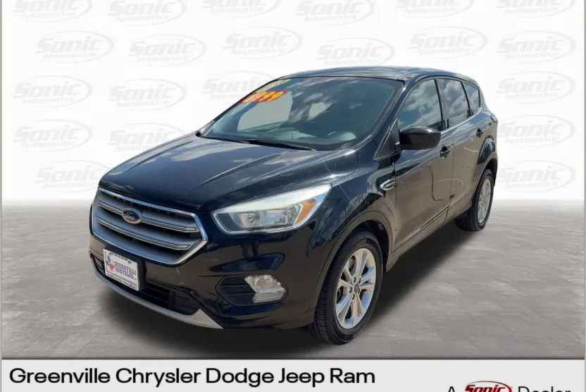 2017 Ford Escape SE photo 1