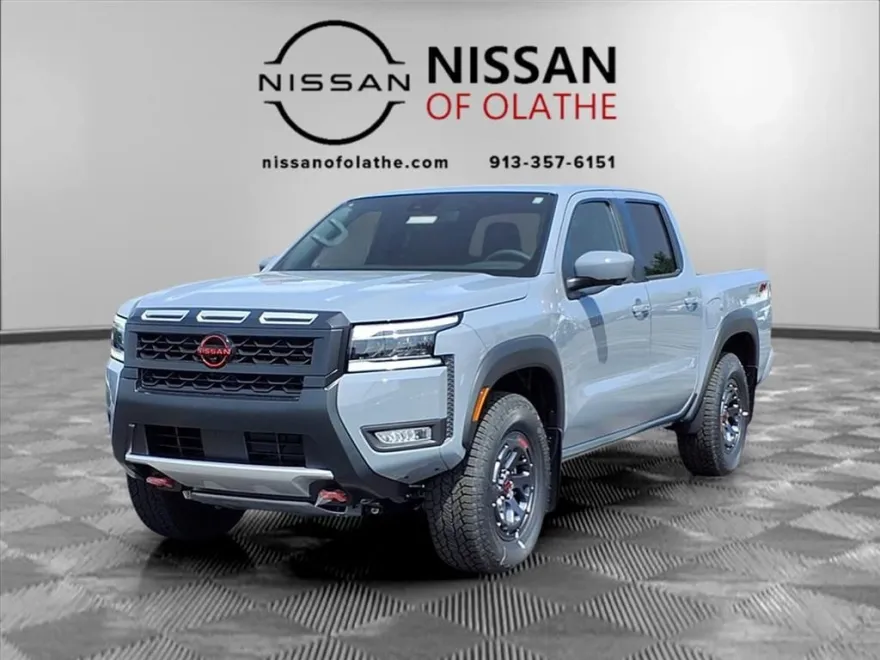 2025 Nissan Frontier PRO-4X photo 1