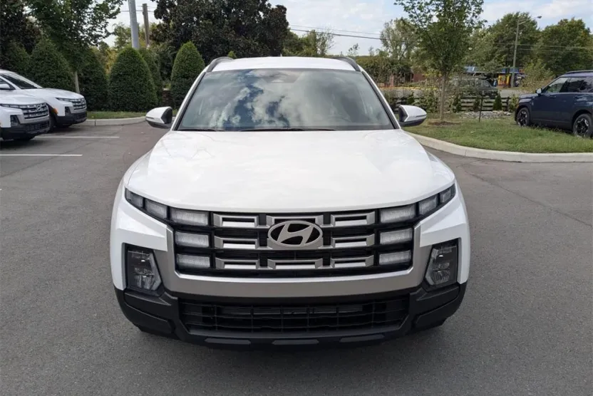 2026 Hyundai Santa Cruz SEL photo 1