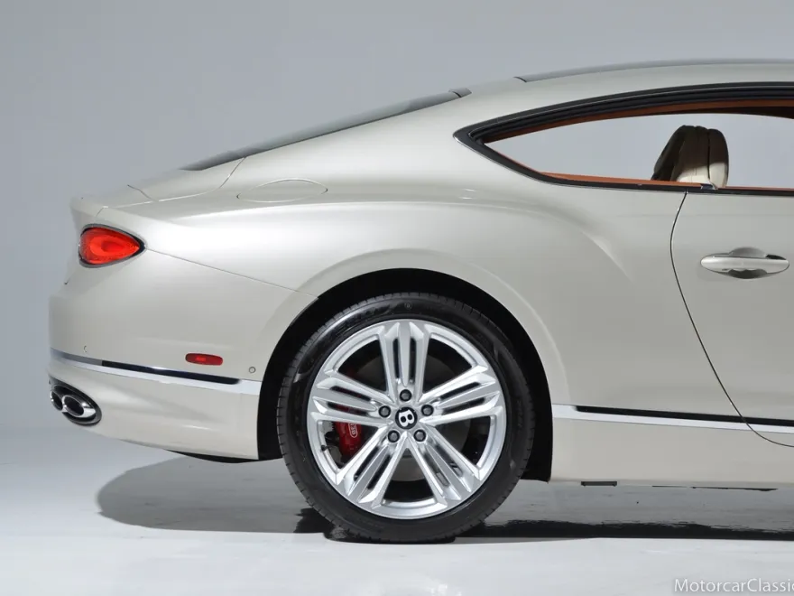 2022 Bentley Continental V8 photo 15