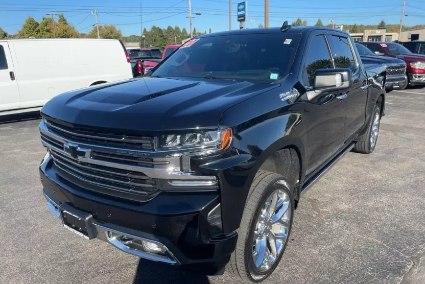 2020 Chevrolet Silverado 1500 High Country photo 1