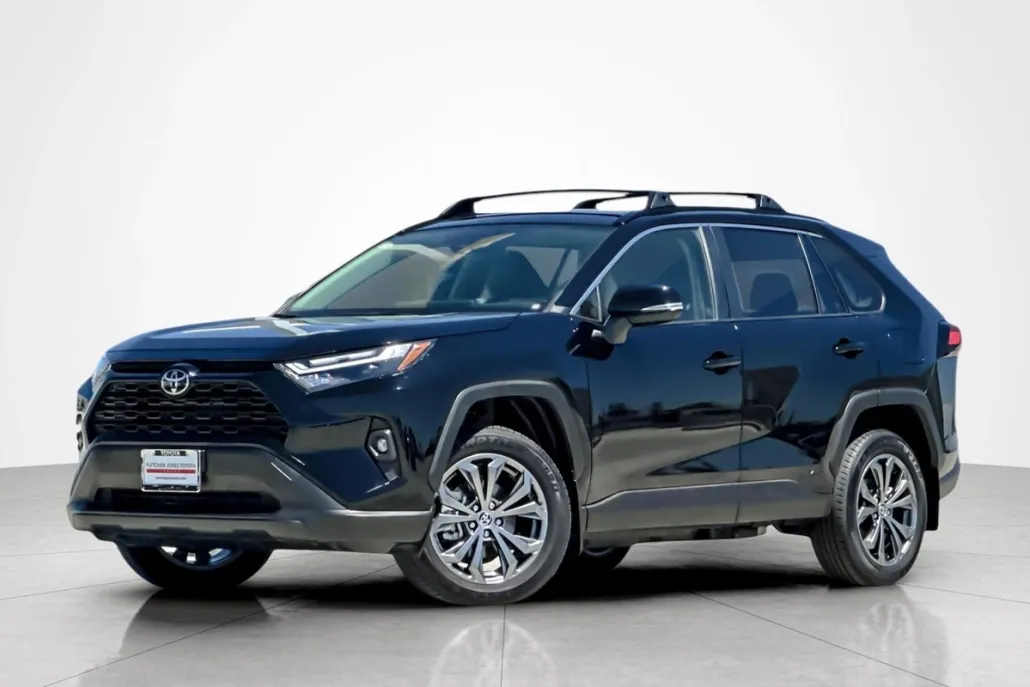 2025 Toyota RAV4 Hybrid XLE Premium photo 1