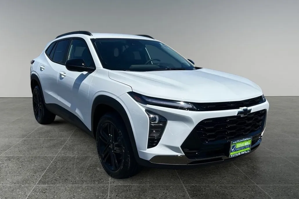 2025 Chevrolet Trax ACTIV photo 1